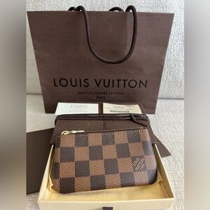 Louis Vuitton Damier Ebene Key Pouch
